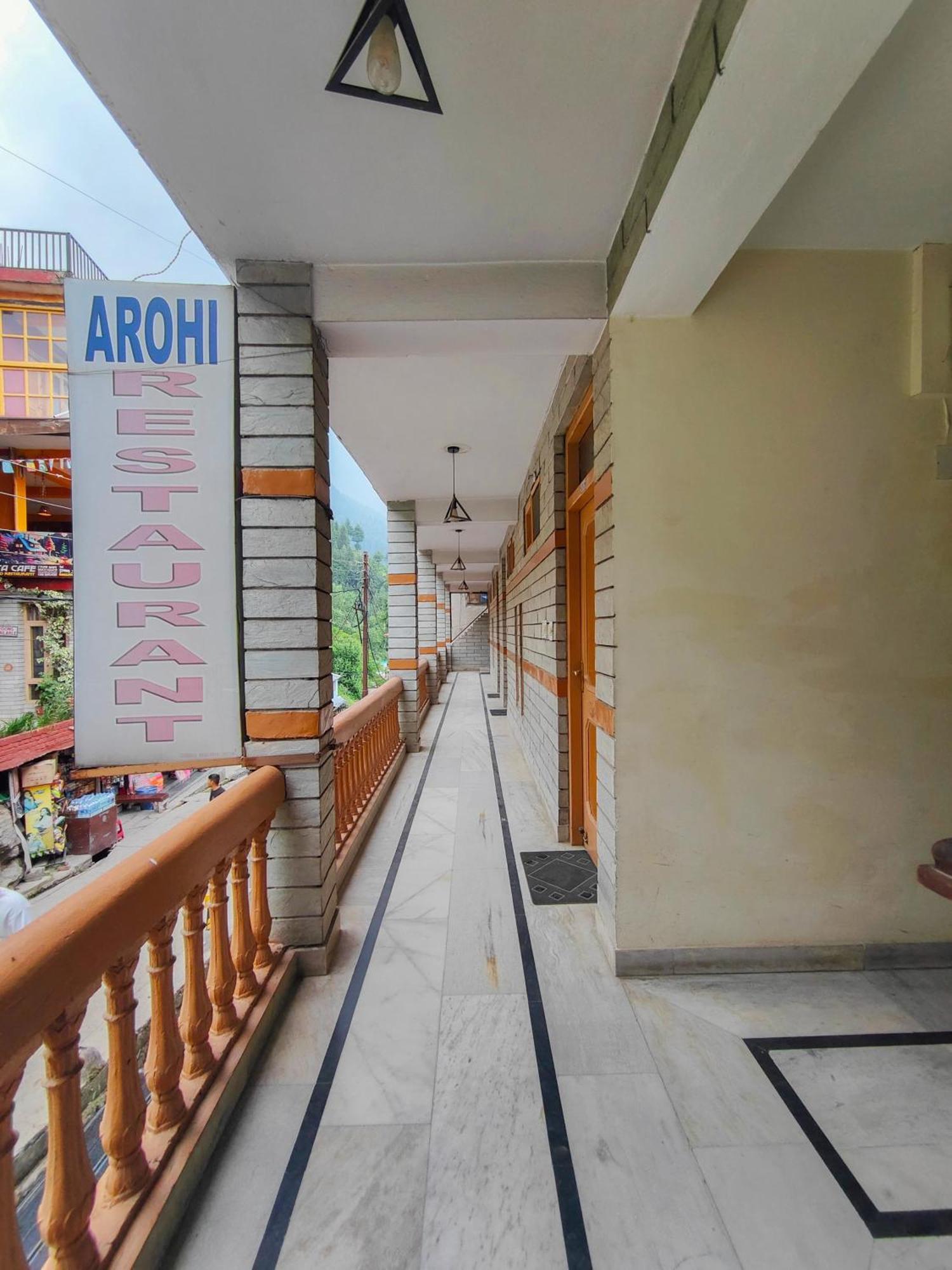 Hotel Arohi Vashist ภายนอก รูปภาพ