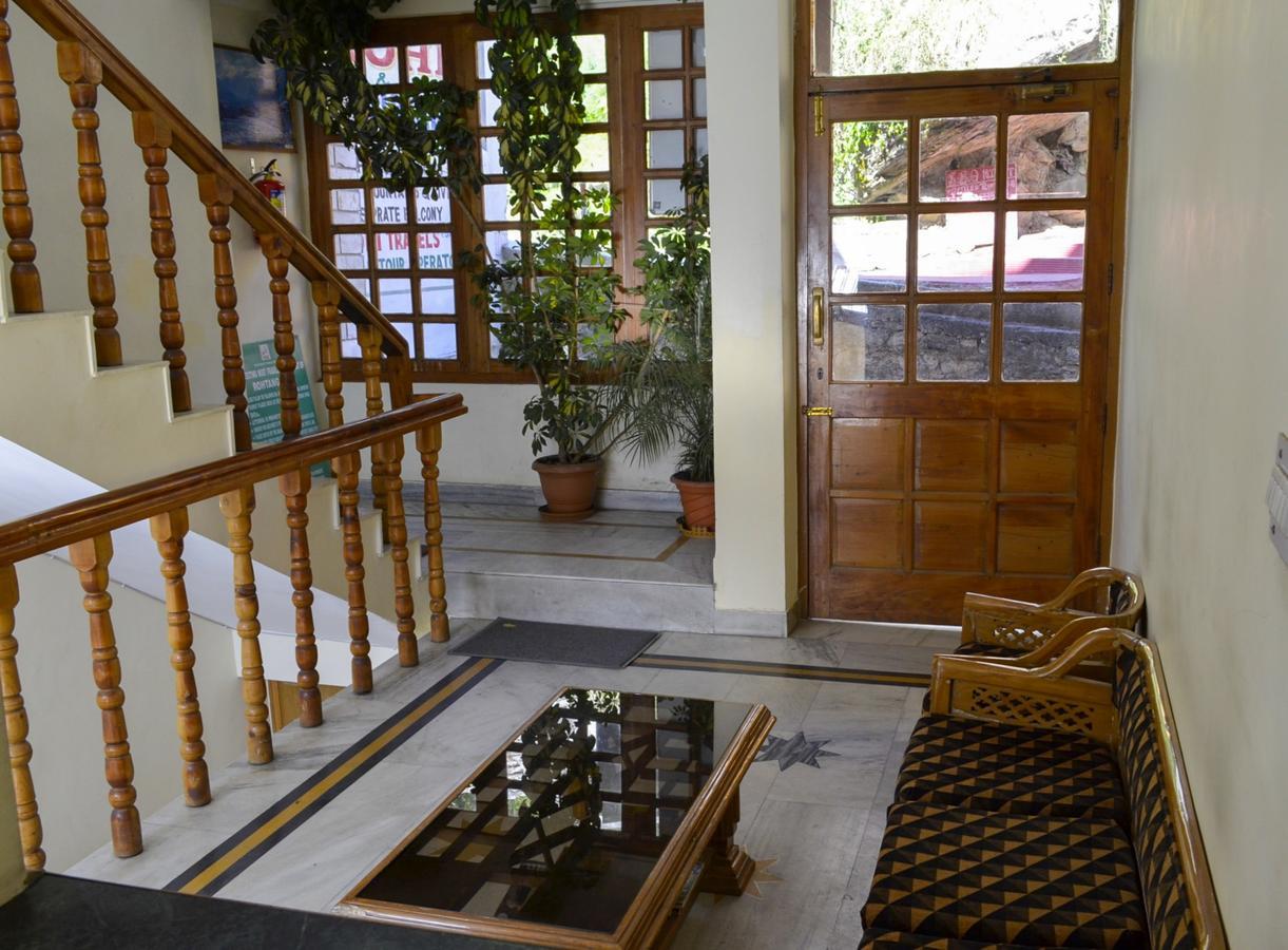 Hotel Arohi Vashist ภายนอก รูปภาพ